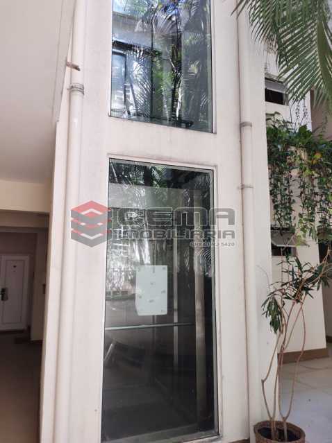 Conheça elevador panoramico do imóvel - Apartamento de 1 quarto e sala no Leblon - LAAP12744 - 15 elevador panoramico - Apartamento de 1 quarto e sala no Leblon - LAAP12744 - 15