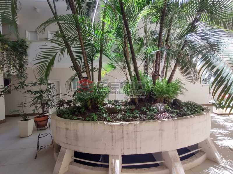 Conheça vista do imóvel - Apartamento de 1 quarto e sala no Leblon - LAAP12744 - 17 vista - Apartamento de 1 quarto e sala no Leblon - LAAP12744 - 17