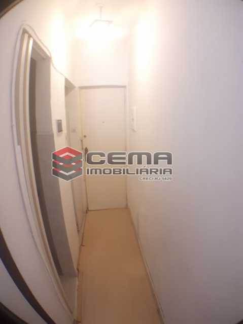 Conheça hall do imóvel - Kitnet/Conjugado 25m² à venda Botafogo, Zona Sul RJ - R$ 260.000 - LAKI10369 - 5 hall - Kitnet/Conjugado 25m² à venda Botafogo, Zona Sul RJ - R$ 260.000 - LAKI10369 - 5