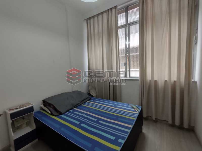 Conheça quarto 01 do imóvel - Apartamento 2 quartos, mobiliado, Rua do Russel, GLÓRIA-RJ - LAAP24960 - 8 quarto 01 - Apartamento 2 quartos, mobiliado, Rua do Russel, GLÓRIA-RJ - LAAP24960 - 8