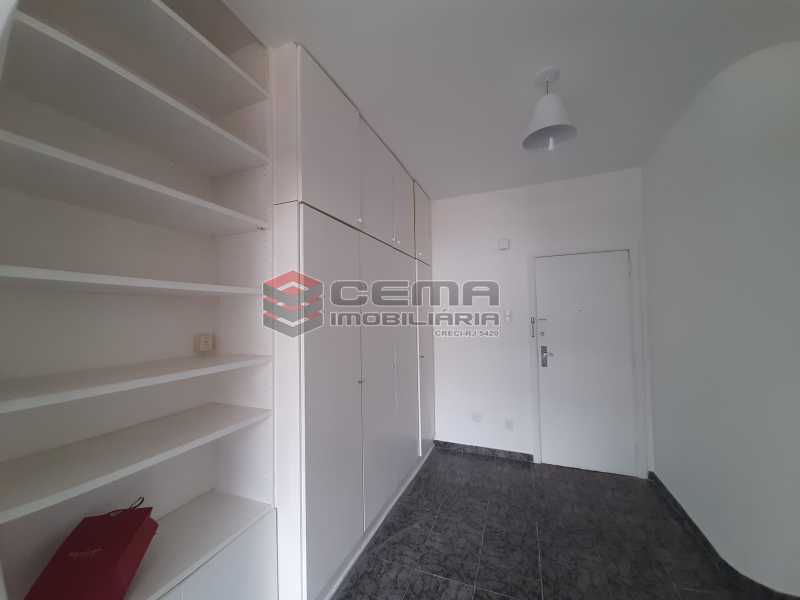 Conheça 20201228_100918 do imóvel - Kitnet/Conjugado 30m² para alugar Laranjeiras, Zona Sul RJ - R$ 1.300 - LAKI10377 - 8 20201228_100918 - Kitnet/Conjugado 30m² para alugar Laranjeiras, Zona Sul RJ - R$ 1.300 - LAKI10377 - 8