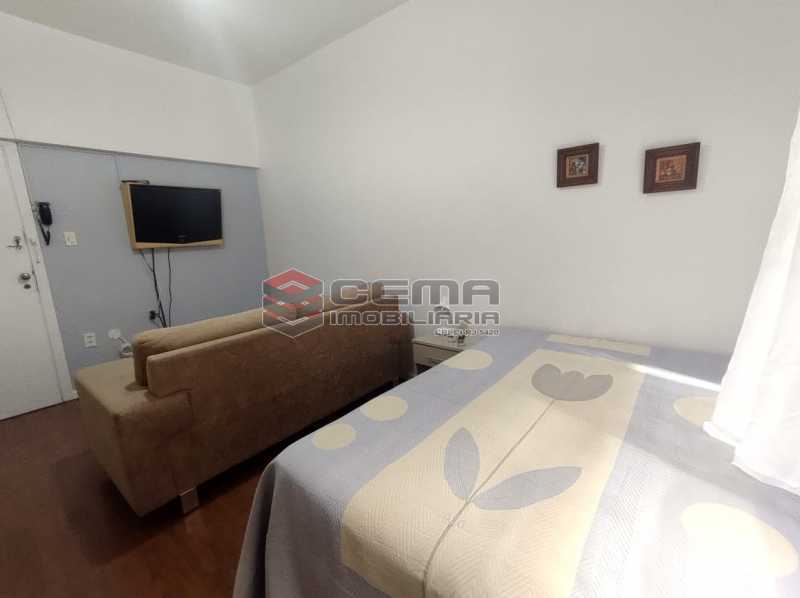 Conheça sala e quarto do imóvel - Excelente Conjugado mobiliado no Flamengo, perto do metrô. - LAKI10383 - 6 sala e quarto - Excelente Conjugado mobiliado no Flamengo, perto do metrô. - LAKI10383 - 6