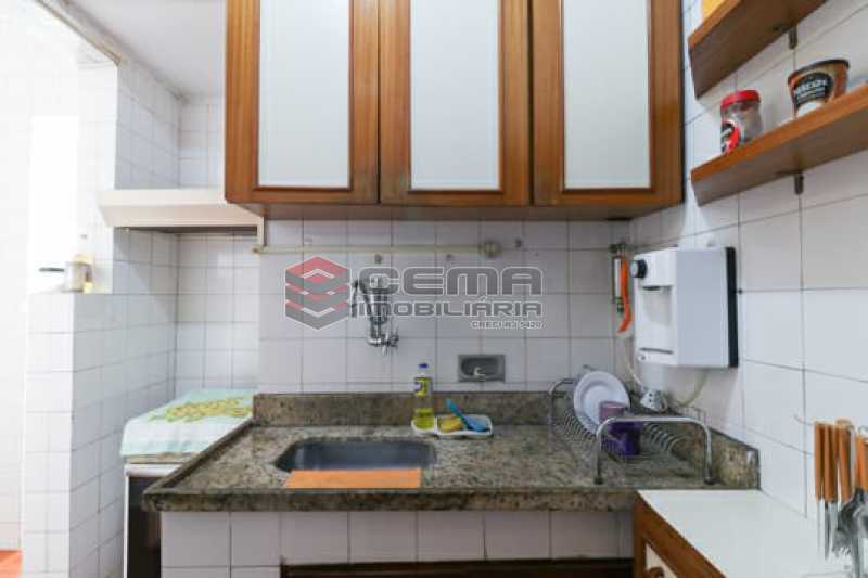 Conheça cozinha do imóvel - Copacabana - Excelente Apartamento 2 quartos MOBILIADO - LAAP25181 - 21 cozinha - Copacabana - Excelente Apartamento 2 quartos MOBILIADO - LAAP25181 - 21