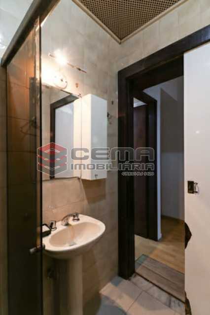 Conheça banheiro social do imóvel - Copacabana - Excelente Apartamento 2 quartos MOBILIADO - LAAP25181 - 17 banheiro social - Copacabana - Excelente Apartamento 2 quartos MOBILIADO - LAAP25181 - 17