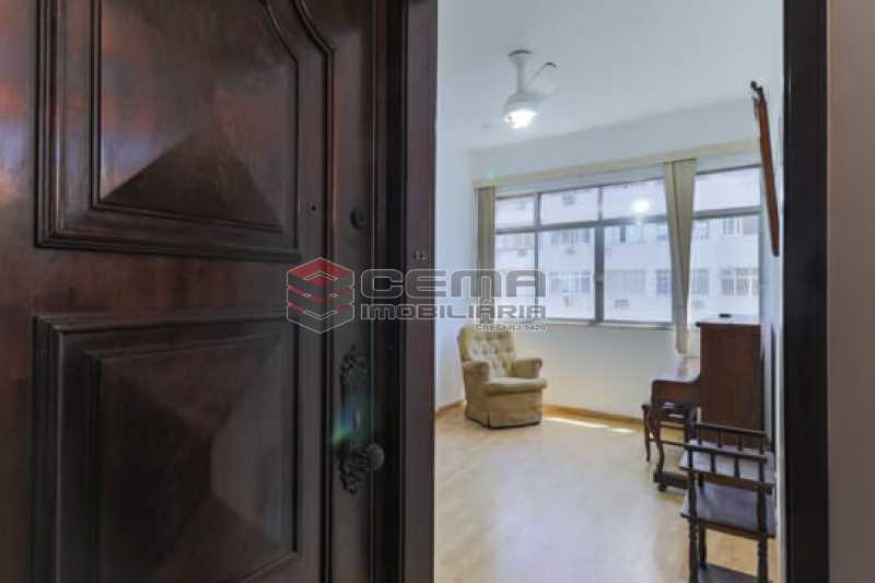 Conheça sala do imóvel - Copacabana - Excelente Apartamento 2 quartos MOBILIADO - LAAP25181 - 6 sala - Copacabana - Excelente Apartamento 2 quartos MOBILIADO - LAAP25181 - 6