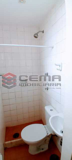 Conheça 17-banheiro serviço do imóvel - Cobertura 3 quartos à venda Lagoa, Zona Sul RJ - R$ 2.000.000 - LACO30296 - 18 17-banheiro serviço - Cobertura 3 quartos à venda Lagoa, Zona Sul RJ - R$ 2.000.000 - LACO30296 - 18