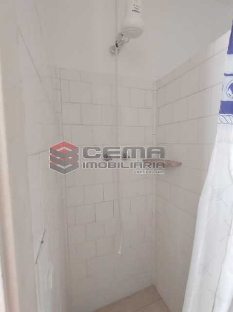 Conheça banheiro social do imóvel - Excelente Apartamento Quarto e sala com vaga em Botafogo - LAAP12842 - 13 banheiro social - Excelente Apartamento Quarto e sala com vaga em Botafogo - LAAP12842 - 13
