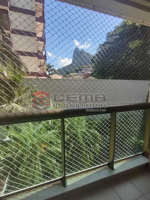 Conheça vista do imóvel - Excelente Apartamento MOBILIADO com 2 quartos, suíte e vaga em Botafogo - LAAP25099 - 4 vista - Excelente Apartamento MOBILIADO com 2 quartos, suíte e vaga em Botafogo - LAAP25099 - 4