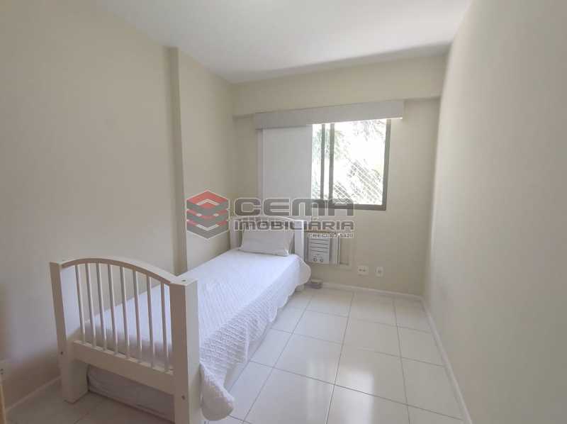 Conheça quarto2 do imóvel - Excelente Apartamento MOBILIADO com 2 quartos, suíte e vaga em Botafogo - LAAP25099 - 15 quarto2 - Excelente Apartamento MOBILIADO com 2 quartos, suíte e vaga em Botafogo - LAAP25099 - 15