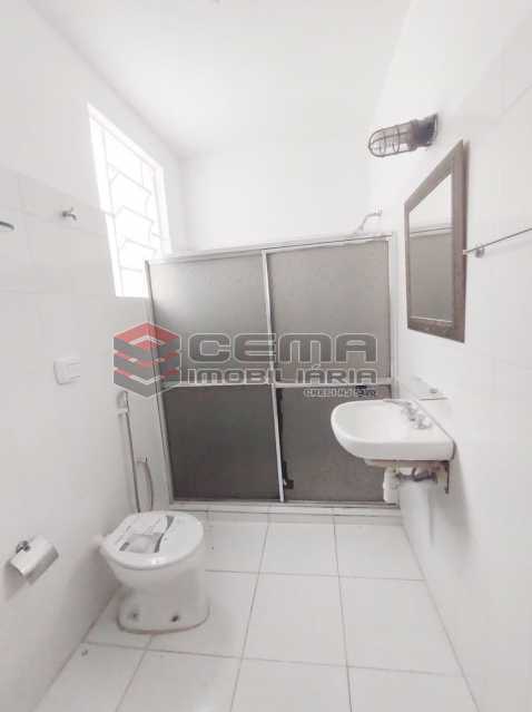 Conheça Banheiro 2. do imóvel - Excelente apartamento de dois quartos no Flamengo. EXCLUSIVIDADE!! - LAAP25103 - 18 Banheiro 2. - Excelente apartamento de dois quartos no Flamengo. EXCLUSIVIDADE!! - LAAP25103 - 18