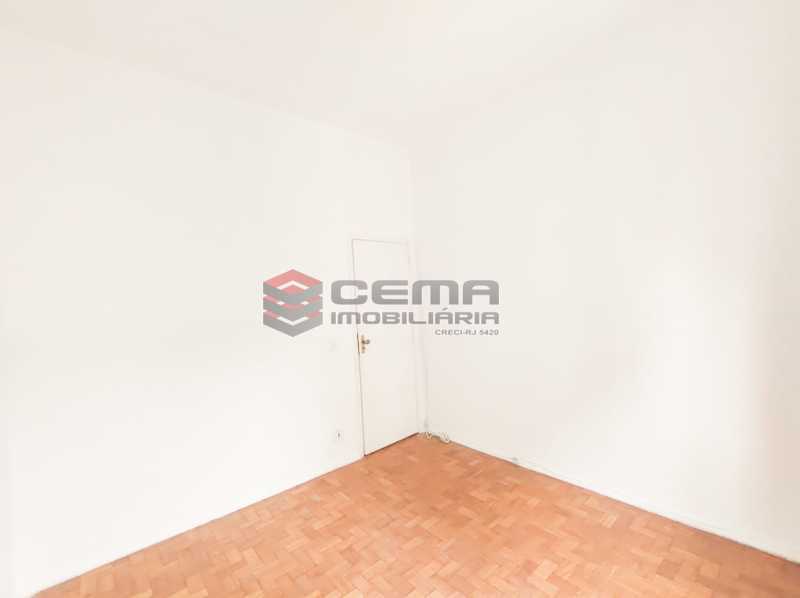 Conheça Primeiro quarto 4 do imóvel - Excelente apartamento de dois quartos no Flamengo. EXCLUSIVIDADE!! - LAAP25103 - 10 Primeiro quarto 4 - Excelente apartamento de dois quartos no Flamengo. EXCLUSIVIDADE!! - LAAP25103 - 10