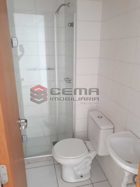 Conheça banheiro social do imóvel - Apartamento 2 quartos para alugar Botafogo, Zona Sul RJ - R$ 3.900 - LAAP25121 - 7 banheiro social - Apartamento 2 quartos para alugar Botafogo, Zona Sul RJ - R$ 3.900 - LAAP25121 - 7
