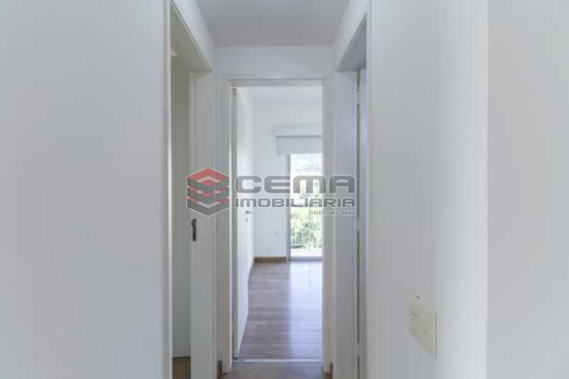 Conheça Corredor. do imóvel - Dois quartos com vaga Laranjeiras!!! - LAAP25146 - 31 Corredor. - Dois quartos com vaga Laranjeiras!!! - LAAP25146 - 31