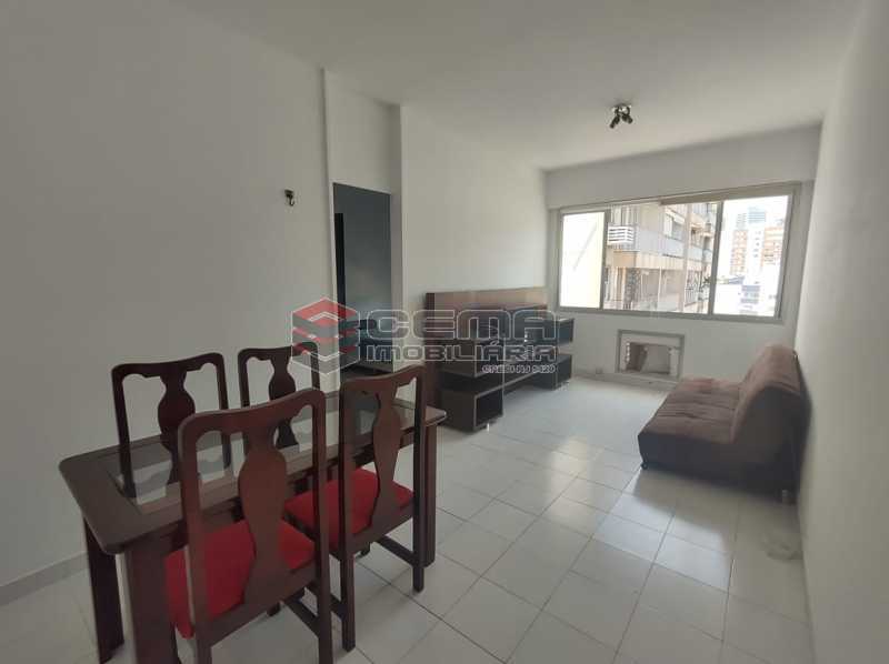 Conheça sala do imóvel - BOTAFOGO. Quarto e Sala com Vaga de Garagem e INFRA-ESTRUTURA - LAFL10077 - 1 sala - BOTAFOGO. Quarto e Sala com Vaga de Garagem e INFRA-ESTRUTURA - LAFL10077 - 1