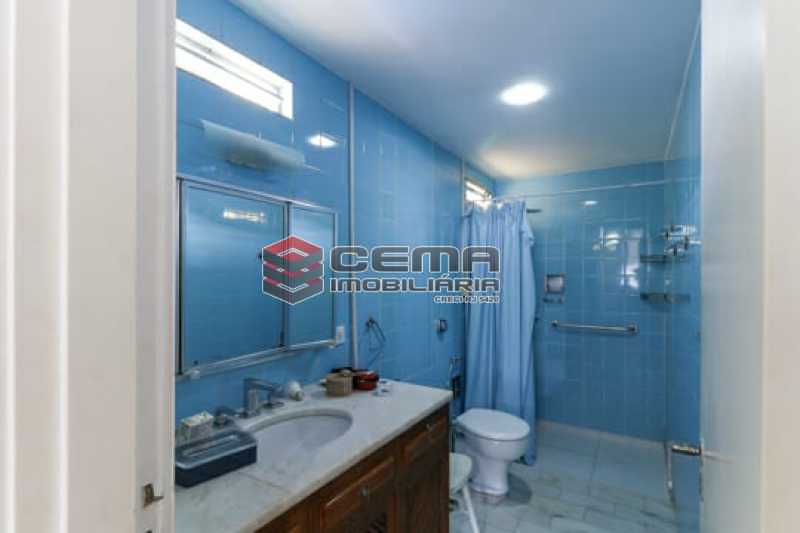 Conheça Banheiro Suíte do imóvel - Apartamento 4 quartos para alugar Laranjeiras, Zona Sul RJ - R$ 4.000 - LAAP40956 - 17 Banheiro Suíte - Apartamento 4 quartos para alugar Laranjeiras, Zona Sul RJ - R$ 4.000 - LAAP40956 - 17