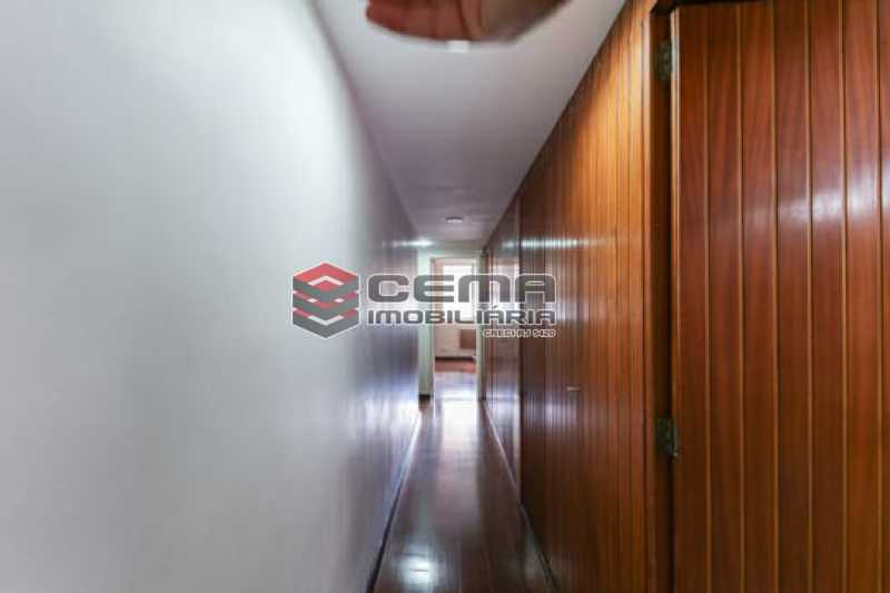 Conheça Corredor do imóvel - Apartamento 4 quartos para alugar Laranjeiras, Zona Sul RJ - R$ 4.000 - LAAP40956 - 14 Corredor - Apartamento 4 quartos para alugar Laranjeiras, Zona Sul RJ - R$ 4.000 - LAAP40956 - 14