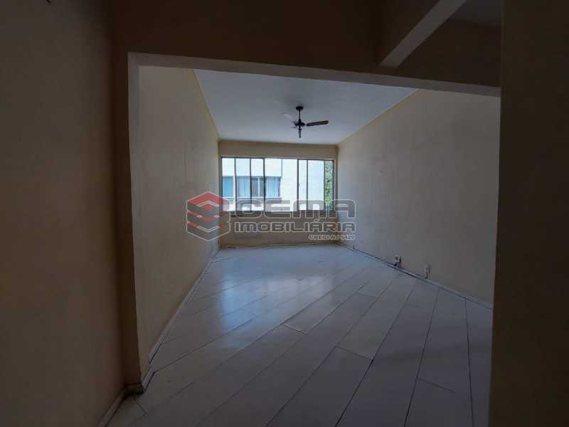 Conheça Sala do imóvel - Apartamento 2 quartos à venda Cosme Velho, Zona Sul RJ - R$ 710.000 - LAAP25166 - 8 Sala - Apartamento 2 quartos à venda Cosme Velho, Zona Sul RJ - R$ 710.000 - LAAP25166 - 8