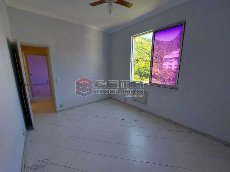 Conheça Quarto do imóvel - Apartamento 2 quartos à venda Cosme Velho, Zona Sul RJ - R$ 710.000 - LAAP25166 - 10 Quarto - Apartamento 2 quartos à venda Cosme Velho, Zona Sul RJ - R$ 710.000 - LAAP25166 - 10