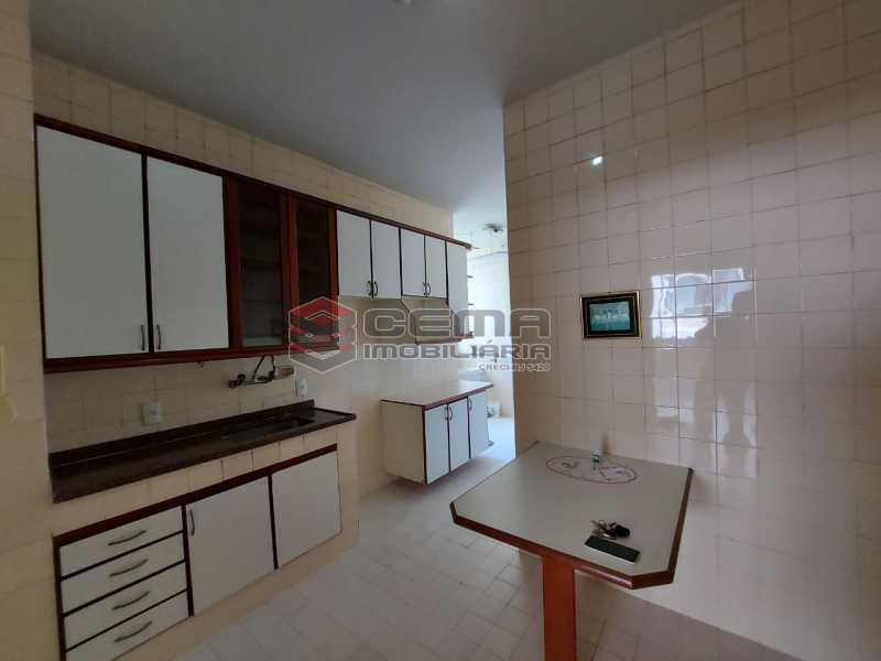 Conheça Cozinha do imóvel - Apartamento 2 quartos à venda Cosme Velho, Zona Sul RJ - R$ 710.000 - LAAP25166 - 16 Cozinha - Apartamento 2 quartos à venda Cosme Velho, Zona Sul RJ - R$ 710.000 - LAAP25166 - 16
