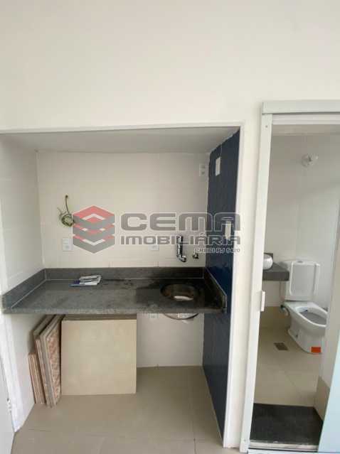 Conheça WhatsApp Image 2021-03-13 at 0 do imóvel - Kitnet/Conjugado 25m² para alugar Botafogo, Zona Sul RJ - R$ 1.500 - LAKI01395 - 5 WhatsApp Image 2021-03-13 at 0 - Kitnet/Conjugado 25m² para alugar Botafogo, Zona Sul RJ - R$ 1.500 - LAKI01395 - 5