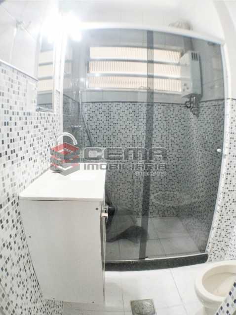 Conheça Banheiro do imóvel - Quarto e sala na Praia de Botafogo!!! - LAAP12900 - 16 Banheiro - Quarto e sala na Praia de Botafogo!!! - LAAP12900 - 16