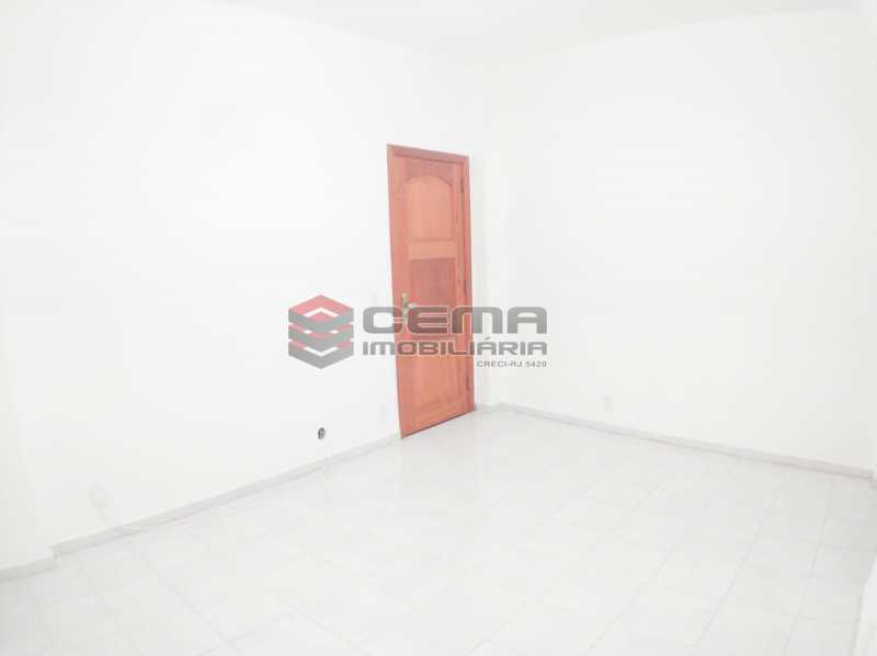 Conheça Sala do imóvel - Quarto e sala na Praia de Botafogo!!! - LAAP12900 - 6 Sala - Quarto e sala na Praia de Botafogo!!! - LAAP12900 - 6