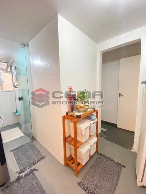 Conheça area do imóvel - Excelente Apartamento 2 quartos em Rua Bucólica de Laranjeiras ! - LAAP25213 - 14 area - Excelente Apartamento 2 quartos em Rua Bucólica de Laranjeiras ! - LAAP25213 - 14