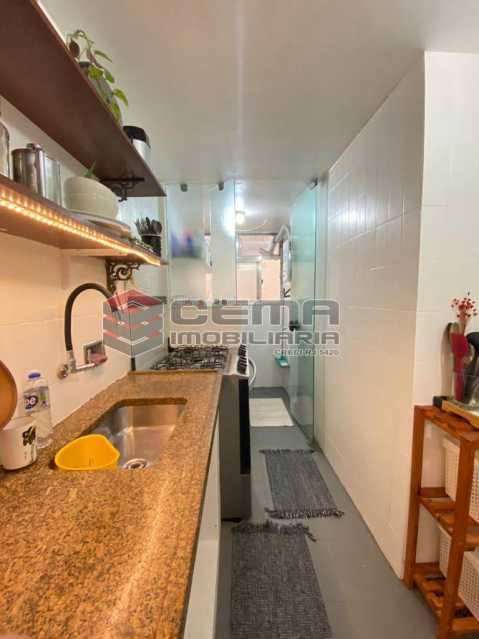 Conheça cozinha do imóvel - Excelente Apartamento 2 quartos em Rua Bucólica de Laranjeiras ! - LAAP25213 - 11 cozinha - Excelente Apartamento 2 quartos em Rua Bucólica de Laranjeiras ! - LAAP25213 - 11