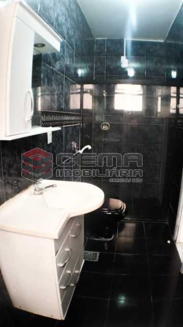 Conheça Banheiro do imóvel - Kitnet/Conjugado 32m² para alugar Flamengo, Zona Sul RJ - R$ 1.350 - LAKI01402 - 10 Banheiro - Kitnet/Conjugado 32m² para alugar Flamengo, Zona Sul RJ - R$ 1.350 - LAKI01402 - 10