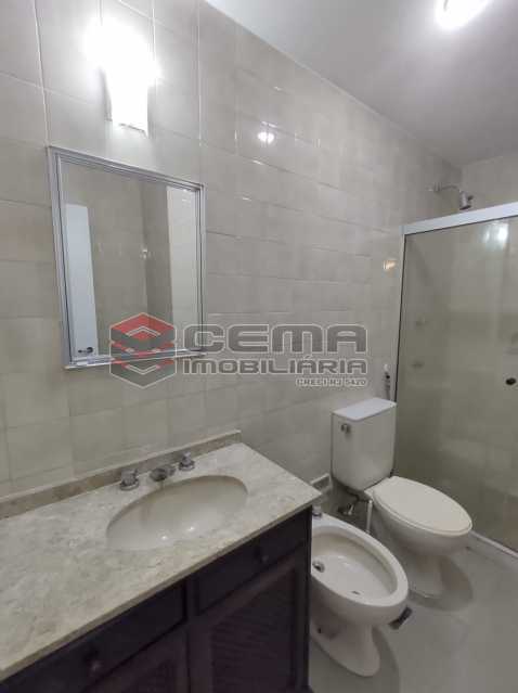 Conheça banheiro suite do imóvel - Excepcional Apartamento 2 quartos com suíte e vaga em Laranjeiras - LAAP25232 - 14 banheiro suite - Excepcional Apartamento 2 quartos com suíte e vaga em Laranjeiras - LAAP25232 - 14