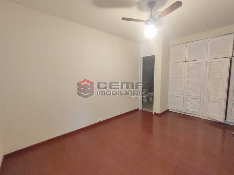 Conheça suite do imóvel - Excepcional Apartamento 2 quartos com suíte e vaga em Laranjeiras - LAAP25232 - 13 suite - Excepcional Apartamento 2 quartos com suíte e vaga em Laranjeiras - LAAP25232 - 13