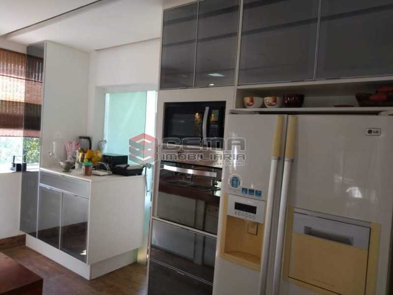 Conheça WhatsApp Image 2021-04-20 at 2 do imóvel - Apartamento para alugar com 4 quartos e 2 vagas na garagem em Ipanema, Rio de Janeiro, RJ. 220M² - LAAP40973 - 9 WhatsApp Image 2021-04-20 at 2 - Apartamento para alugar com 4 quartos e 2 vagas na garagem em Ipanema, Rio de Janeiro, RJ. 220M² - LAAP40973 - 9