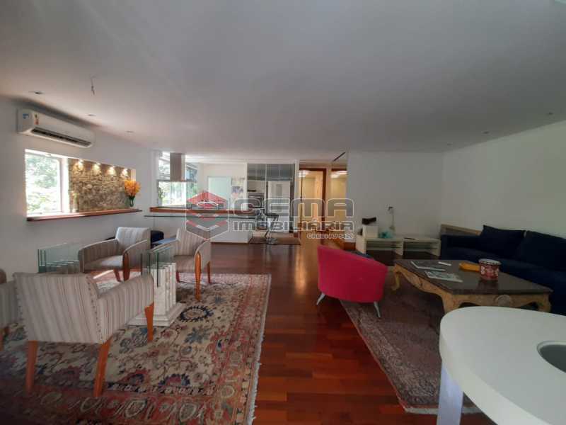 Conheça WhatsApp Image 2021-04-20 at 2 do imóvel - Apartamento para alugar com 4 quartos e 2 vagas na garagem em Ipanema, Rio de Janeiro, RJ. 220M² - LAAP40973 - 3 WhatsApp Image 2021-04-20 at 2 - Apartamento para alugar com 4 quartos e 2 vagas na garagem em Ipanema, Rio de Janeiro, RJ. 220M² - LAAP40973 - 3