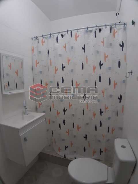Conheça Banheiro do imóvel - Kitnet/Conjugado 30m² para alugar Flamengo, Zona Sul RJ - R$ 1.100 - LAKI01411 - 10 Banheiro - Kitnet/Conjugado 30m² para alugar Flamengo, Zona Sul RJ - R$ 1.100 - LAKI01411 - 10