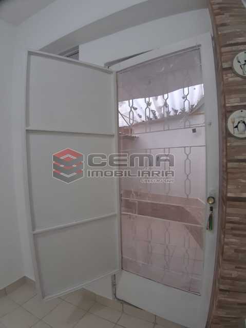 Conheça Sala do imóvel - Kitnet/Conjugado 30m² para alugar Flamengo, Zona Sul RJ - R$ 1.100 - LAKI01411 - 6 Sala - Kitnet/Conjugado 30m² para alugar Flamengo, Zona Sul RJ - R$ 1.100 - LAKI01411 - 6