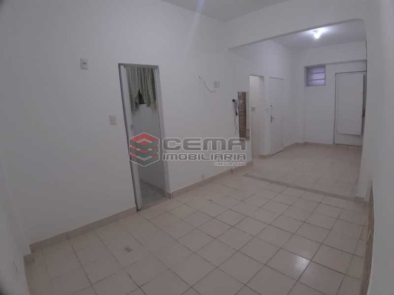 Conheça Sala do imóvel - Kitnet/Conjugado 30m² para alugar Flamengo, Zona Sul RJ - R$ 1.100 - LAKI01411 - 4 Sala - Kitnet/Conjugado 30m² para alugar Flamengo, Zona Sul RJ - R$ 1.100 - LAKI01411 - 4