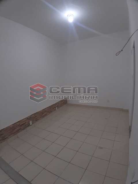 Conheça Sala do imóvel - Kitnet/Conjugado 30m² para alugar Flamengo, Zona Sul RJ - R$ 1.100 - LAKI01411 - 5 Sala - Kitnet/Conjugado 30m² para alugar Flamengo, Zona Sul RJ - R$ 1.100 - LAKI01411 - 5