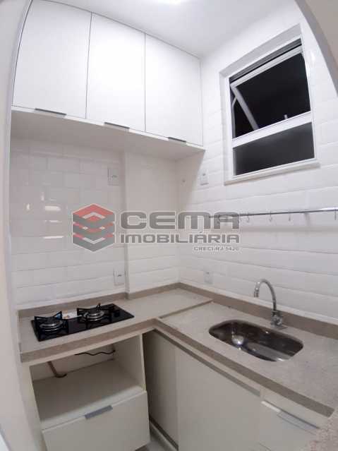 Conheça cozinha do imóvel - quarto e sala reformado Copacabana - LAAP12958 - 8 cozinha - quarto e sala reformado Copacabana - LAAP12958 - 8