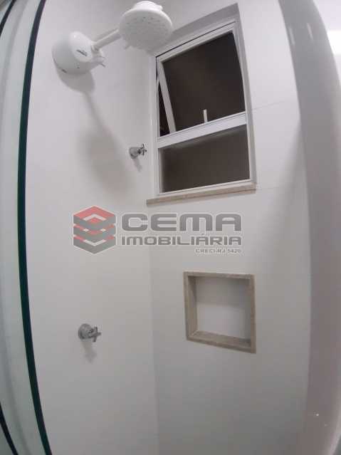 Conheça chuveiro eletrico do imóvel - quarto e sala reformado Copacabana - LAAP12958 - 13 chuveiro eletrico - quarto e sala reformado Copacabana - LAAP12958 - 13