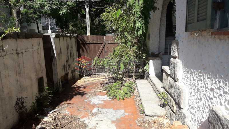 Conheça 58476b10-1299-48c2-8709-c058ca do imóvel - Casa 10 quartos à venda Urca, Zona Sul RJ - R$ 3.440.000 - LACA100012 - 18 58476b10-1299-48c2-8709-c058ca - Casa 10 quartos à venda Urca, Zona Sul RJ - R$ 3.440.000 - LACA100012 - 18