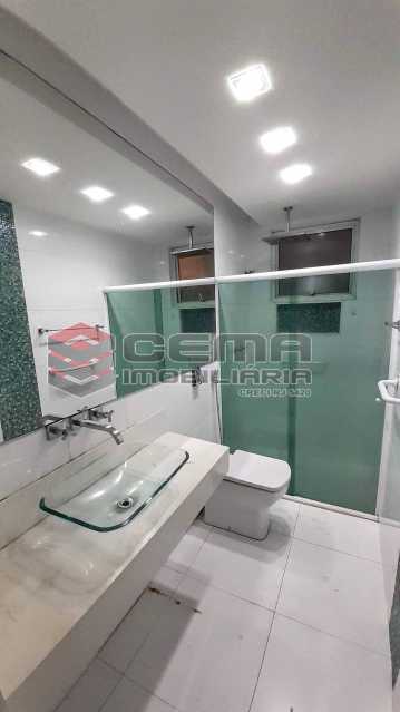 Conheça Banheiro Suíte do imóvel - Apartamento 3 quartos para alugar Copacabana, Zona Sul RJ - R$ 3.500 - LAAP34520 - 7 Banheiro Suíte - Apartamento 3 quartos para alugar Copacabana, Zona Sul RJ - R$ 3.500 - LAAP34520 - 7