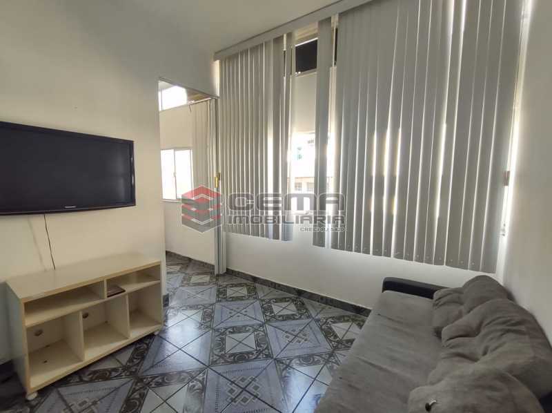 Conheça sala do imóvel - Excelente Apartamento Quarto e Sala MOBILIADO na Glória - LAAP13000 - 4 sala - Excelente Apartamento Quarto e Sala MOBILIADO na Glória - LAAP13000 - 4