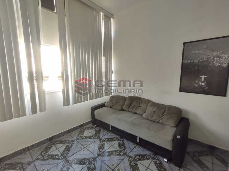 Conheça sala do imóvel - Excelente Apartamento Quarto e Sala MOBILIADO na Glória - LAAP13000 - 5 sala - Excelente Apartamento Quarto e Sala MOBILIADO na Glória - LAAP13000 - 5