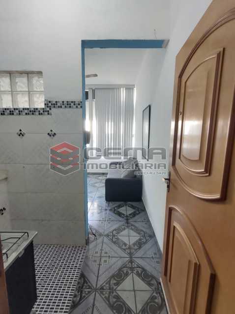 Conheça sala do imóvel - Excelente Apartamento Quarto e Sala MOBILIADO na Glória - LAAP13000 - 3 sala - Excelente Apartamento Quarto e Sala MOBILIADO na Glória - LAAP13000 - 3