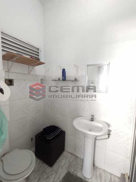 Conheça banheiro social do imóvel - Excelente Apartamento Quarto e Sala MOBILIADO na Glória - LAAP13000 - 14 banheiro social - Excelente Apartamento Quarto e Sala MOBILIADO na Glória - LAAP13000 - 14