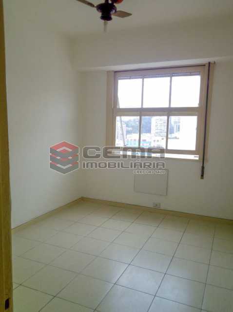 Conheça Quarto 2 do imóvel - Apartamento 2 quartos para alugar Laranjeiras, Zona Sul RJ - R$ 2.500 - LAAP25349 - 12 Quarto 2 - Apartamento 2 quartos para alugar Laranjeiras, Zona Sul RJ - R$ 2.500 - LAAP25349 - 12