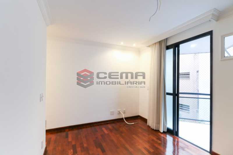 Conheça Suíte 4 do imóvel - Apartamento 3 quartos para alugar Laranjeiras, Zona Sul RJ - R$ 4.600 - LAAP34546 - 15 Suíte 4 - Apartamento 3 quartos para alugar Laranjeiras, Zona Sul RJ - R$ 4.600 - LAAP34546 - 15