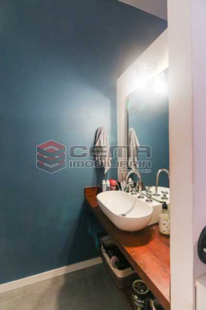 Conheça banheiro suite do imóvel - Excelente Apartamento 2 quartos com suite e closet em Laranjeiras - LAAP25385 - 17 banheiro suite - Excelente Apartamento 2 quartos com suite e closet em Laranjeiras - LAAP25385 - 17