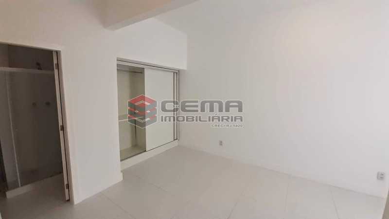 Conheça Quarto do imóvel - Apartamento 1 quarto para alugar Laranjeiras, Zona Sul RJ - R$ 2.250 - LAAP13017 - 6 Quarto - Apartamento 1 quarto para alugar Laranjeiras, Zona Sul RJ - R$ 2.250 - LAAP13017 - 6