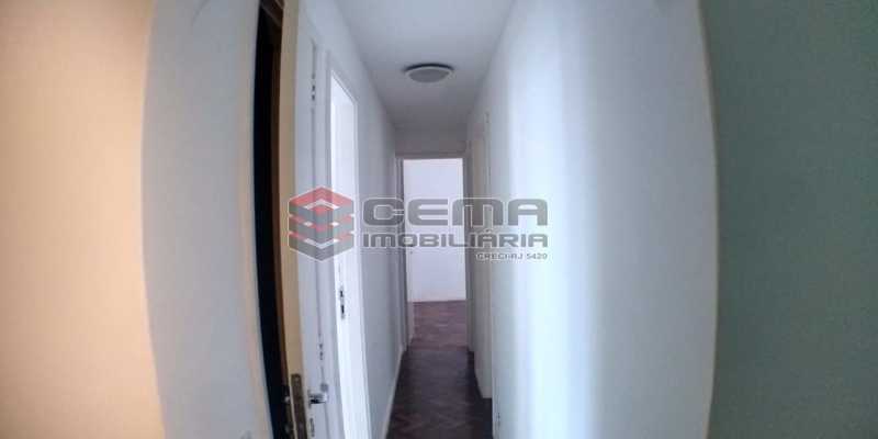 Conheça Corredor do imóvel - Apartamento 2 quartos para alugar Laranjeiras, Zona Sul RJ - R$ 1.700 - LAAP25409 - 6 Corredor - Apartamento 2 quartos para alugar Laranjeiras, Zona Sul RJ - R$ 1.700 - LAAP25409 - 6